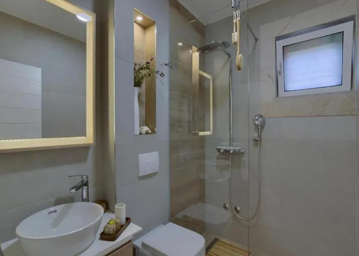 Escape Island Peaceful Oasis With Pool